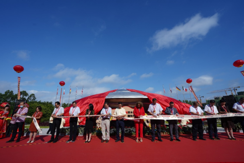 1_1_1_“防水层新出产模式治理构筑渗漏顽症”防水改革钻研会在南宁进行（终稿）(1)773.png