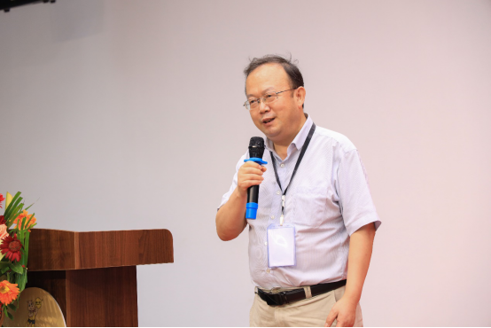 1_1_1_“防水层新出产模式治理构筑渗漏顽症”防水改革钻研会在南宁进行（终稿）(1)2037.png